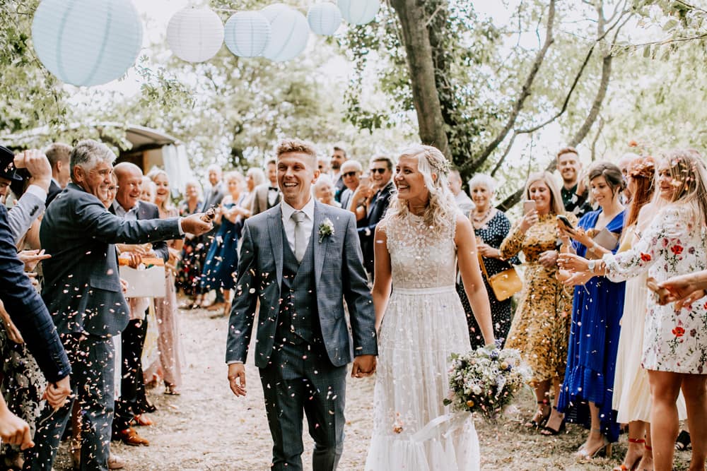 Image by <a class="text-p3" href="https://www.emmakennyweddings.com" target="_blank">Emma Kenny Photography</a> at Upthorpe Wood.