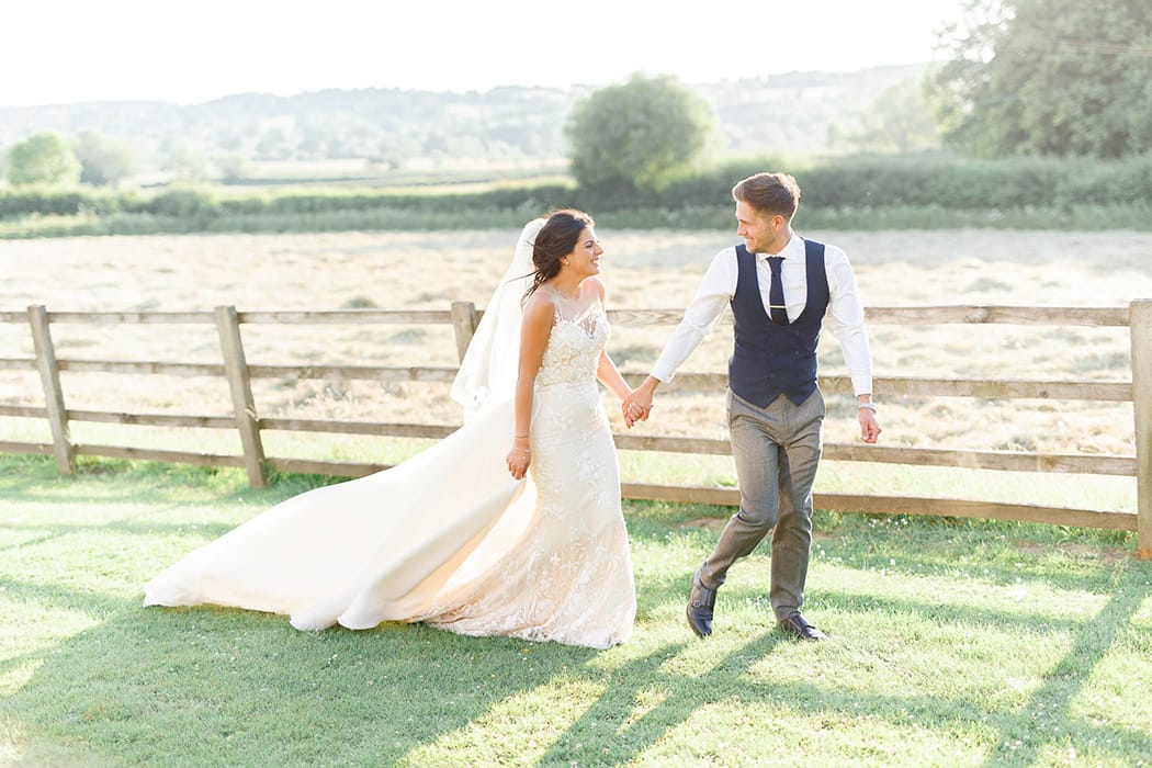 Image by <a class="text-p3" href="http://www.whitestagweddings.com" target="_blank">White Stag Wedding Photography</a>.