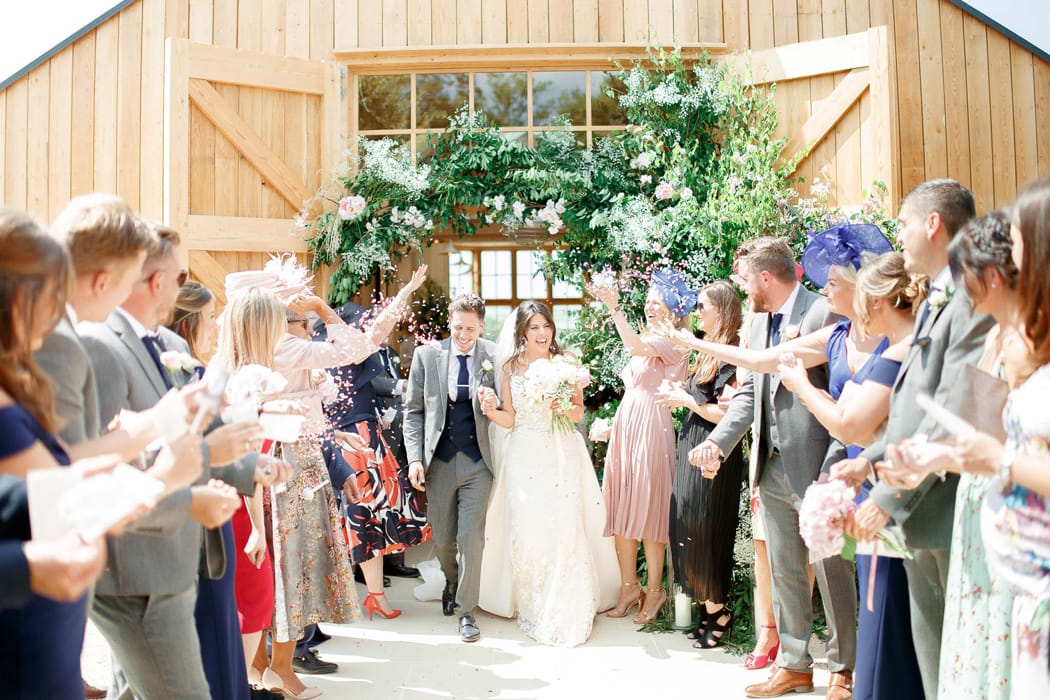 Image by <a class="text-p3" href="http://www.whitestagweddings.com" target="_blank">White Stag Wedding Photography</a>.
