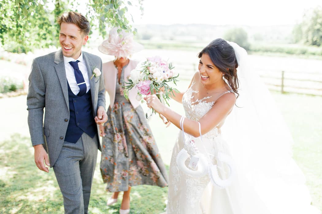 Image by <a class="text-p3" href="http://www.whitestagweddings.com" target="_blank">White Stag Wedding Photography</a>.