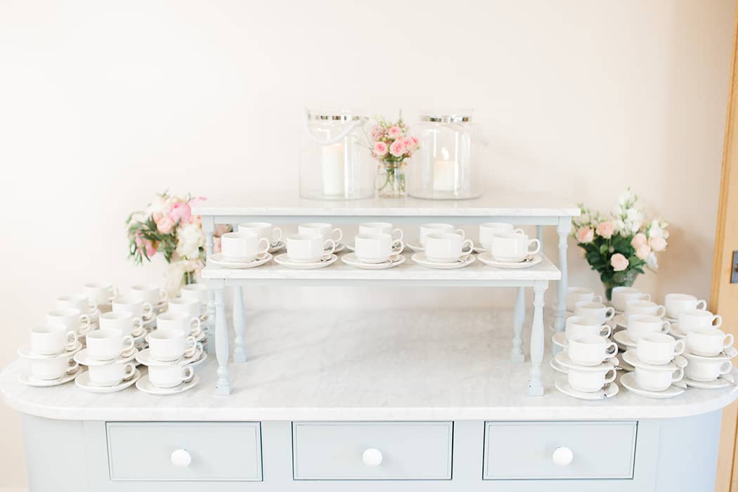 Image by <a class="text-p3" href="http://www.whitestagweddings.com" target="_blank">White Stag Wedding Photography</a>.