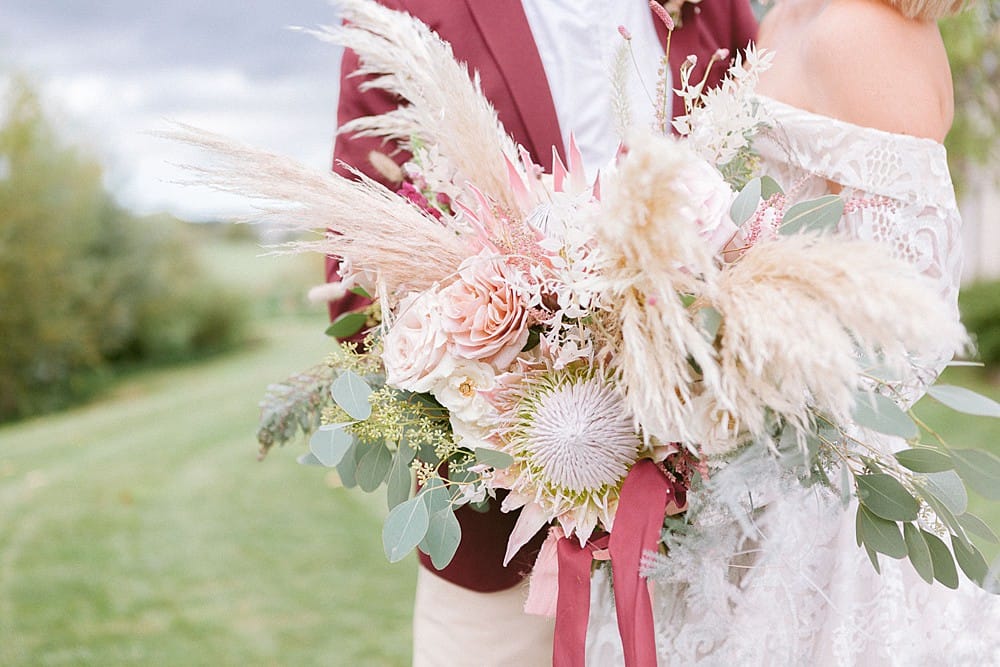 Image by <a class="text-p3" href="https://www.jenniferjanephotography.co.uk" target="_blank">Jennifer Jane Photography</a>.
