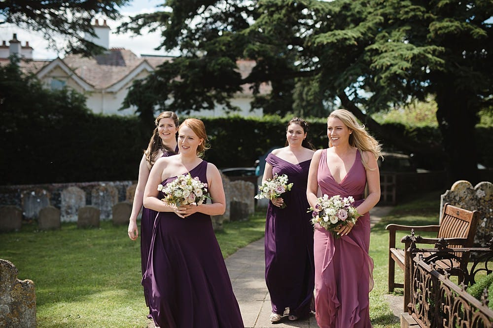 Image by <a class="text-p3" href="https://www.emmahare.com" target="_blank">Emma Hare Photography</a>.