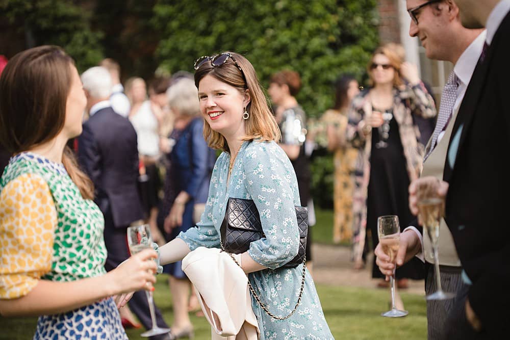 Image by <a class="text-p3" href="https://www.emmahare.com" target="_blank">Emma Hare Photography</a>.