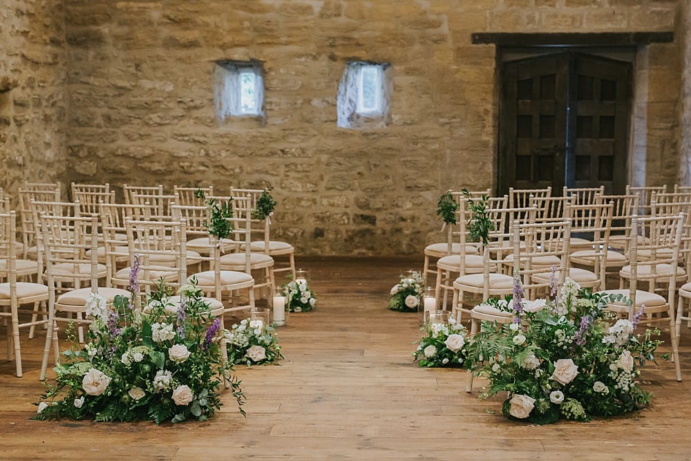 Image by <a class="text-p3" href="http://www.lauracalderwood.co.uk" target="_blank">Laura Calderwood Photography</a>.