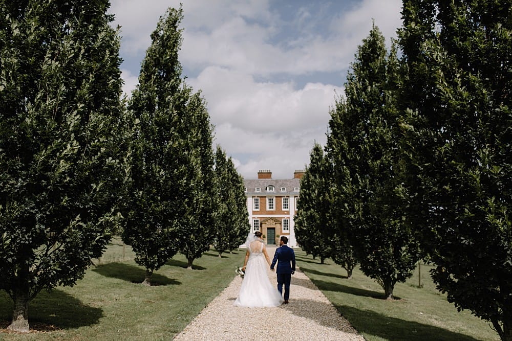 Image by <a class="text-p3" href="http://www.rebeccagoddardphotography.com" target="_blank">Rebecca Goddard Photography</a>.