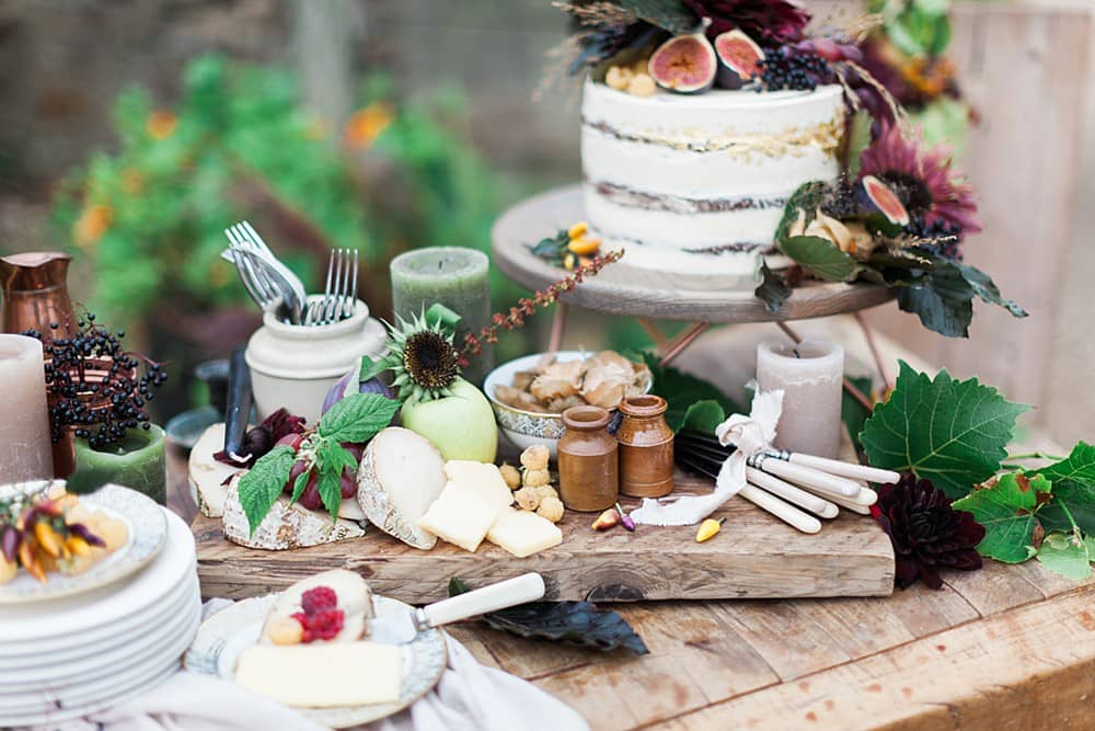 Image by <a class="text-p3" href="http://www.jobradbury.co.uk" target="_blank">Jo Bradbury Photography</a>.