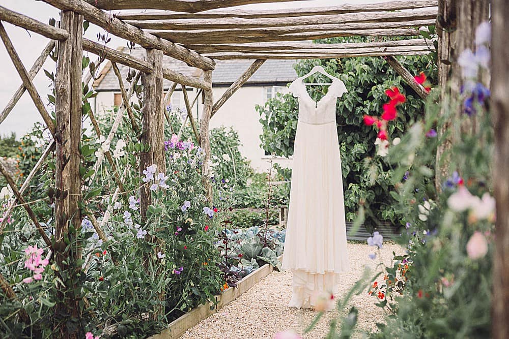 Image by <a class="text-p3" href="https://www.jenniferjanephotography.co.uk" target="_blank">Jennifer Jane Photography</a>.
