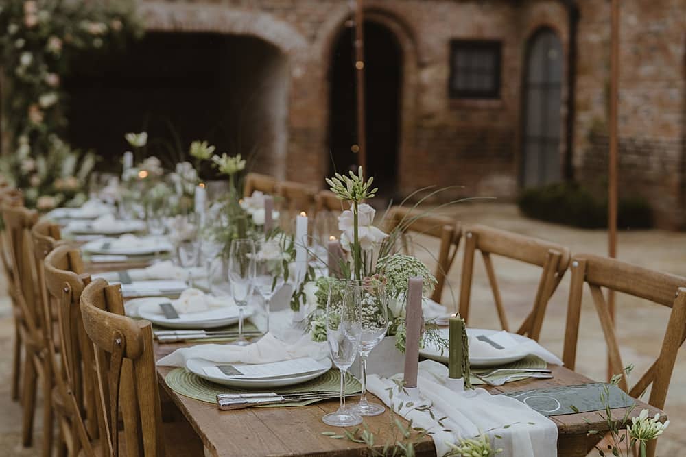 Image by <a class="text-p3" href="http://georginaharrisonphotography.co.uk" target="_blank">Georgina Harrison Photography</a>.