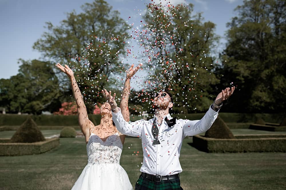 Image by <a class="text-p3" href="https://www.esmesaville.com/" target="_blank">Esme Saville Photography</a>.