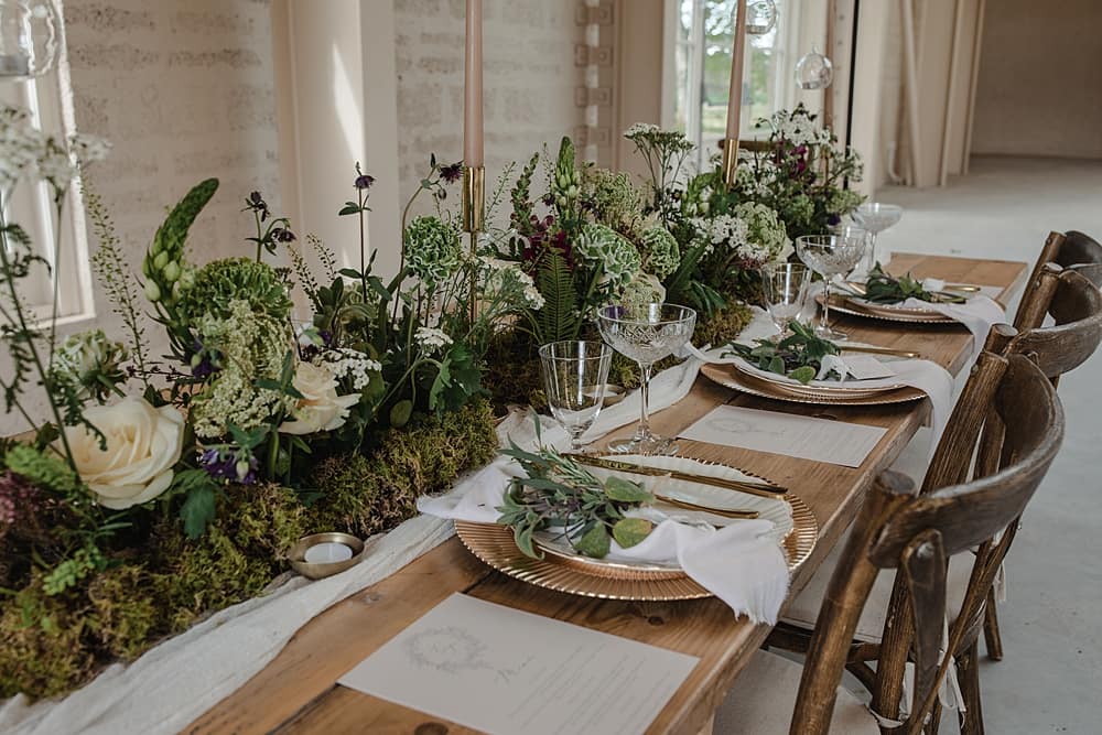Image by <a class="text-p3" href="https://www.esmesaville.com/" target="_blank">Esme Saville Photography</a>.