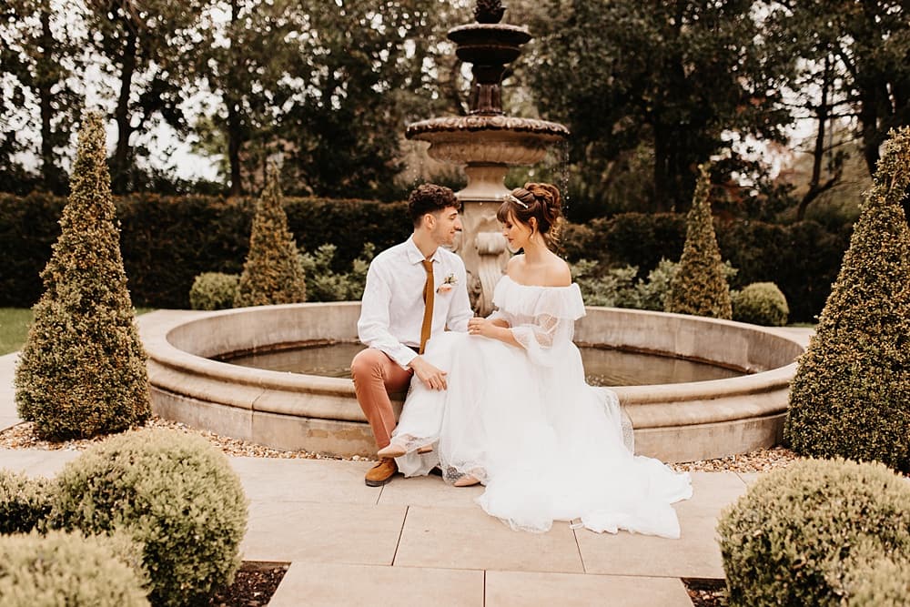 Image by <a class="text-p3" href="https://www.charlottenelsonphotography.co.uk" target="_blank">Charlotte Nelson Photography</a>.