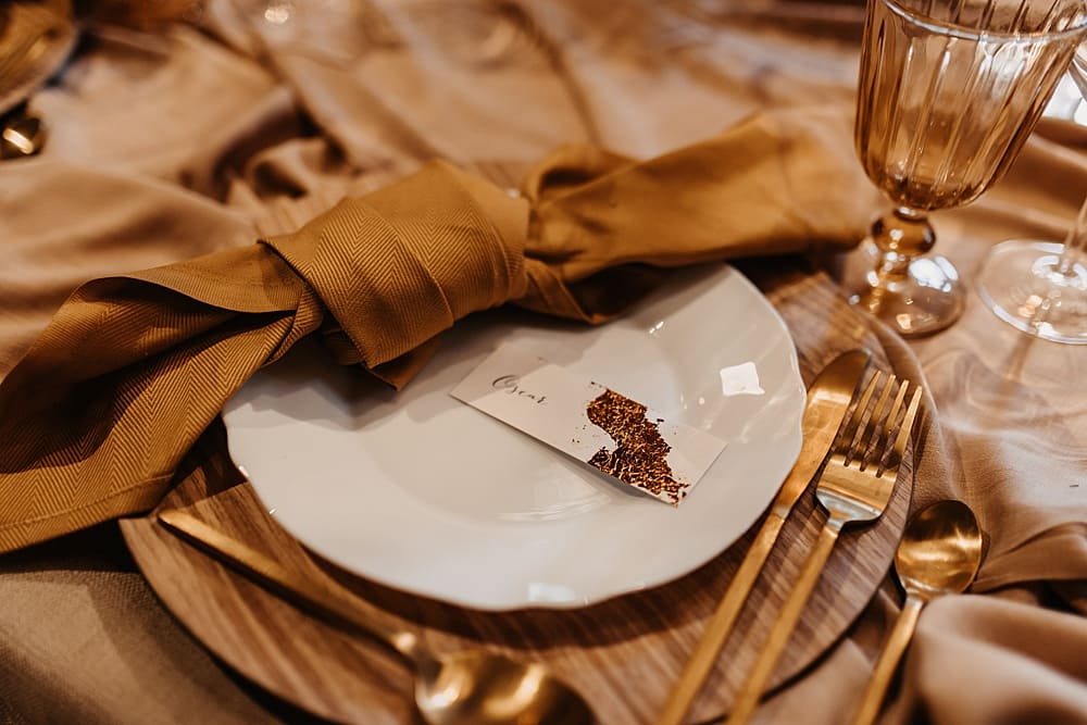 Image by <a class="text-p3" href="https://www.charlottenelsonphotography.co.uk" target="_blank">Charlotte Nelson Photography</a>.