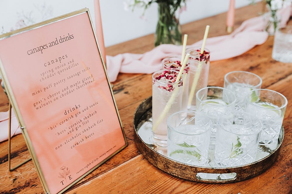 Image by <a class="text-p3" href="https://www.molliemcauslandphoto.com" target="_blank">Mollie McAusland Photography</a>.