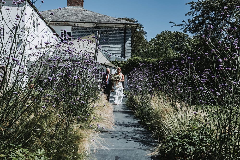 Image by <a class="text-p3" href="https://www.molliemcauslandphoto.com" target="_blank">Mollie McAusland Photography</a>.