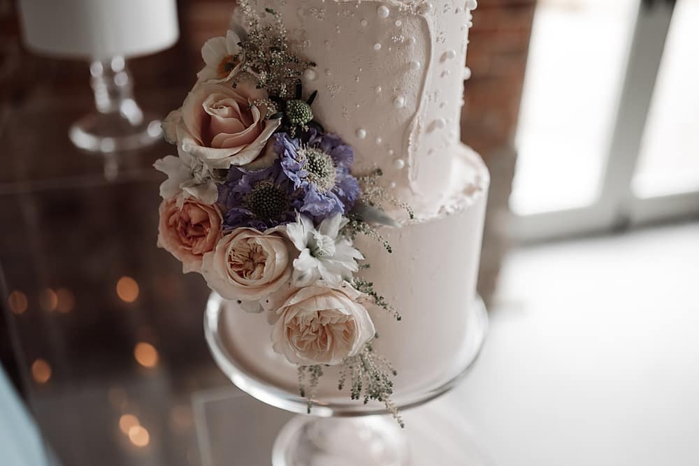 Image by <a class="text-p3" href="https://www.emmaryanphotography.co.uk" target="_blank">Emma Ryan Photography</a>.