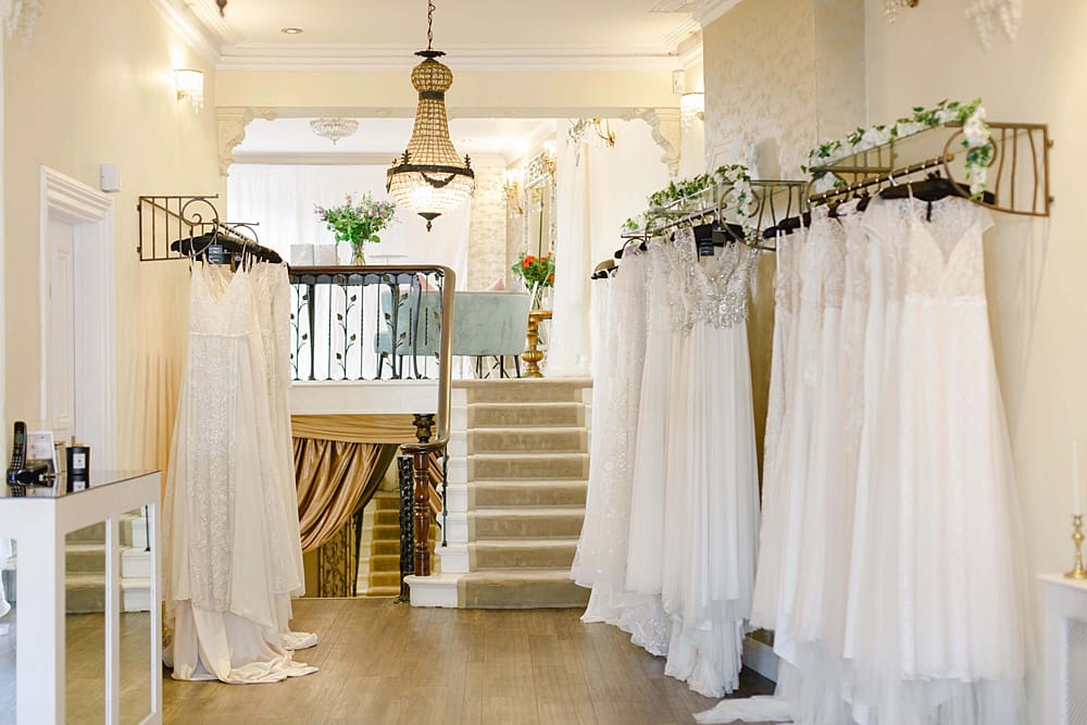 Image by <a class="text-p3" href="https://www.clairegraham.co" target="_blank">Claire Graham Photography</a>.