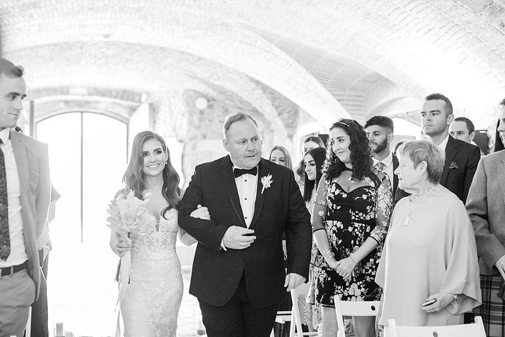 Image by <a class="text-p3" href="http://christinasarah.com" target="_blank">Christina Sarah Photography</a>.