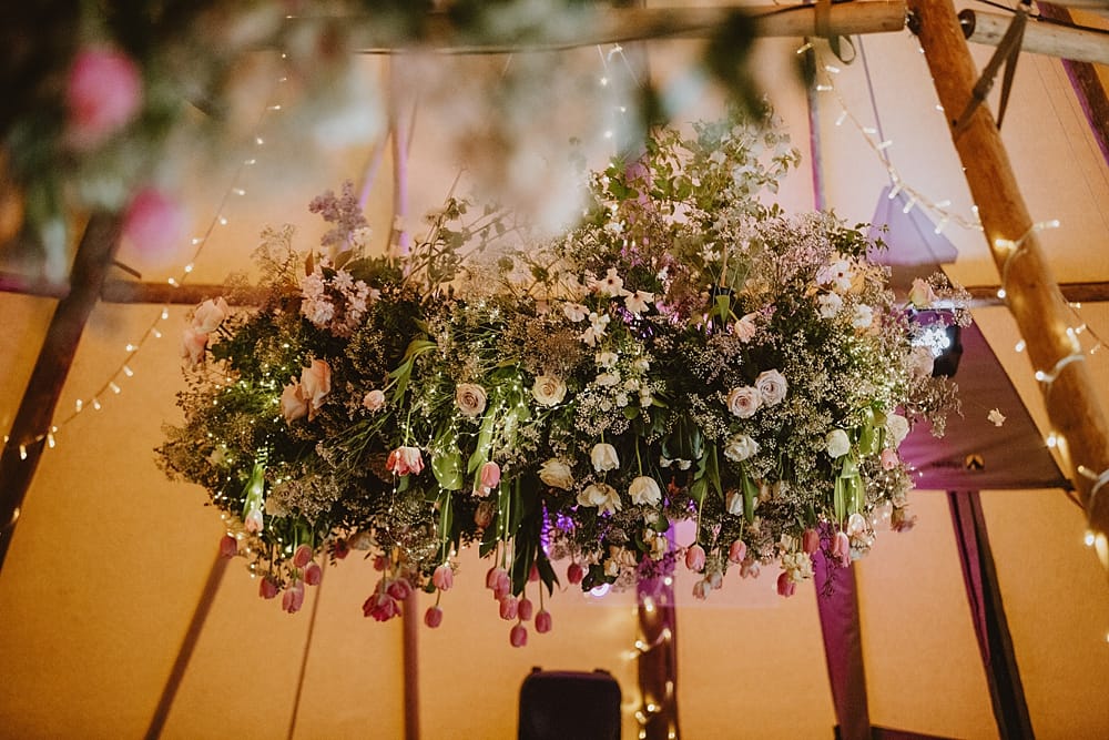 Image by <a class="text-p3" href="http://www.christopherterryweddings.co.uk" target="_blank">Christopher Terry Photography</a>.