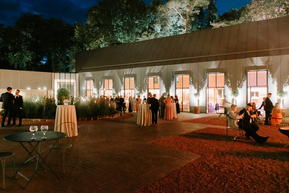 Image courtesy of <a class="text-p3" href="https://cocoweddingvenues.co.uk/coco_listing/dorfold-hall/" target="_blank">Dorfold Hall</a>.