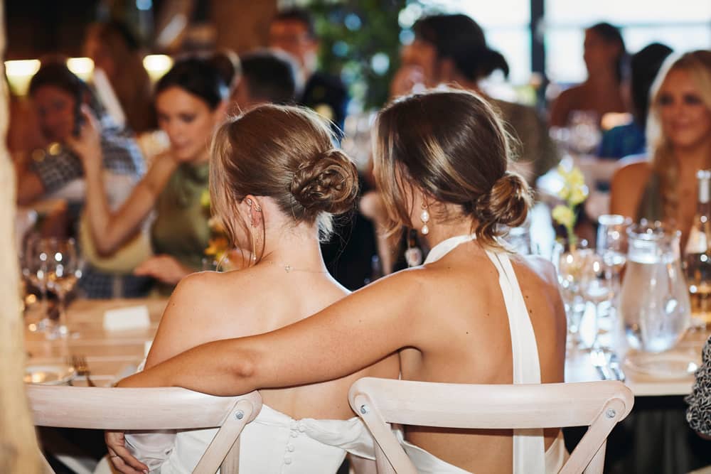 Image by <a class="text-p3" href="https://www.leoweddings.com" target="_blank">Leo Weddings</a>.