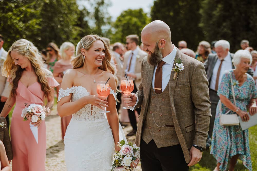 Image by <a class="text-p3" href="https://www.sambennettphotography.co.uk" target="_blank">Sam Bennett Photography</a>.