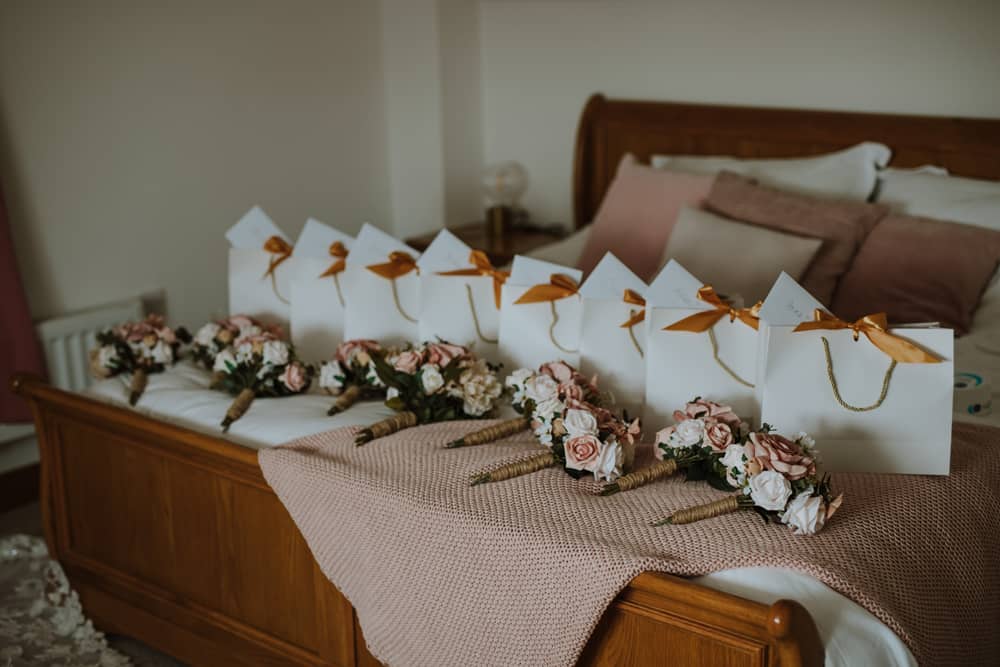 Image by <a class="text-p3" href="https://www.sambennettphotography.co.uk" target="_blank">Sam Bennett Photography</a>.