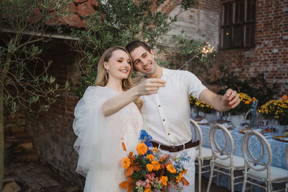 Image by <a class="text-p3" href="https://emilytylerphotography.com" target="_blank">Emily Tyler Photography</a>.