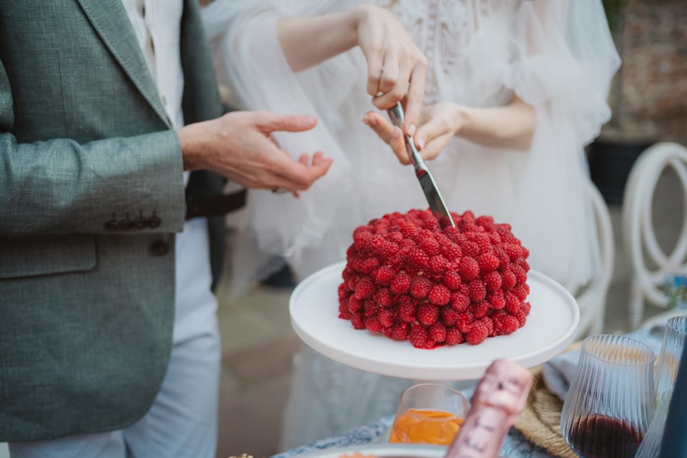 Image by <a class="text-p3" href="https://emilytylerphotography.com" target="_blank">Emily Tyler Photography</a>.
