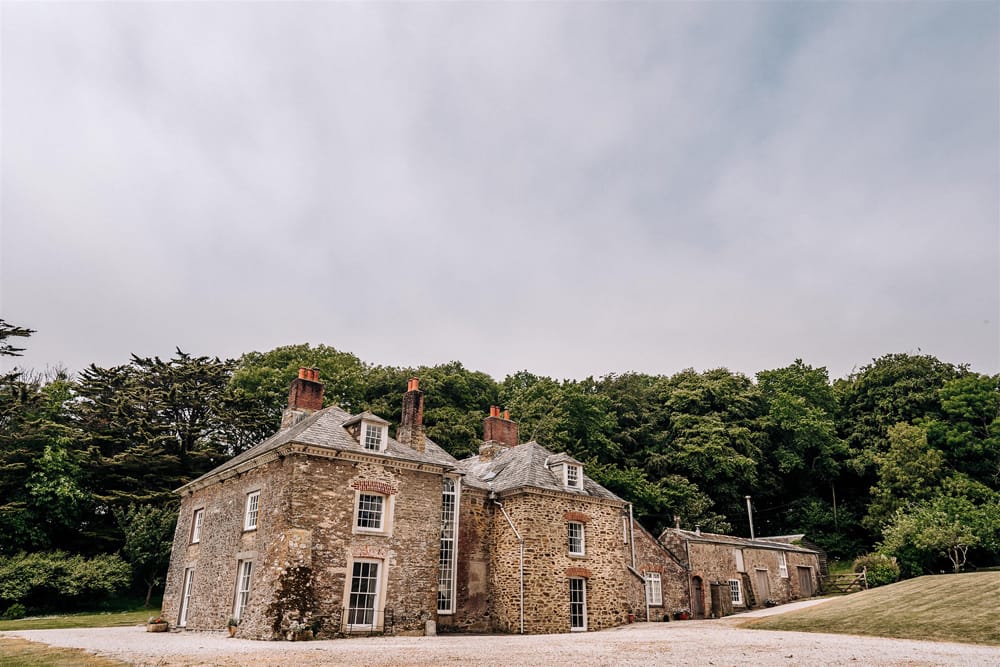 Image by <a class="text-p3" href="https://www.danward.co.uk" target="_blank">Dan Ward Photography</a>.
