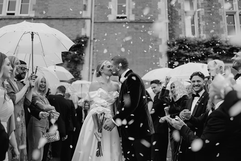Image by <a class="text-p3" href="https://www.lucyhenzellphotography.co.uk" target="_blank">Lucy Henzell Photography</a>.