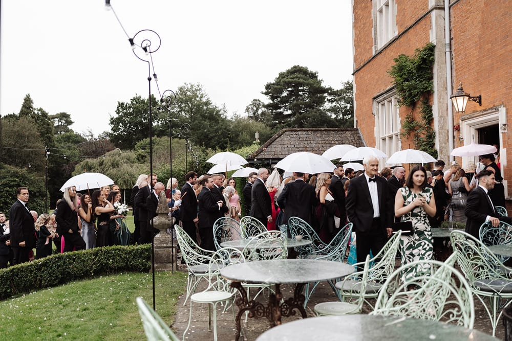 Image by <a class="text-p3" href="https://www.lucyhenzellphotography.co.uk" target="_blank">Lucy Henzell Photography</a>.
