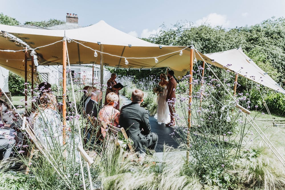 Image by <a class="text-p3" href="https://www.molliemcauslandphoto.com" target="_blank">Mollie McAusland Photography</a>.