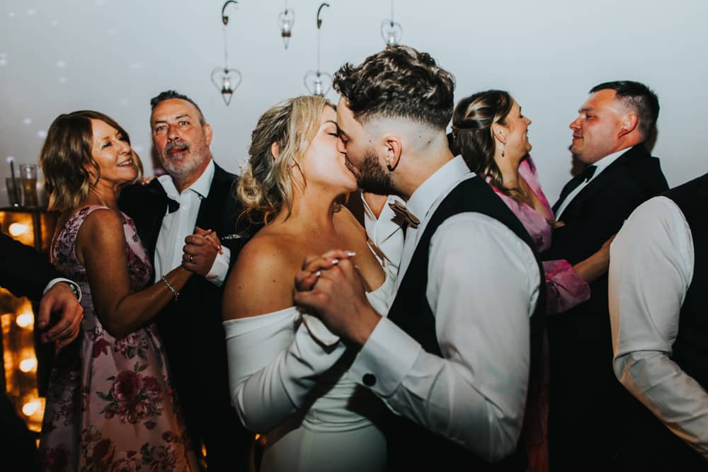 Image by <a class="text-p3" href="https://sophieannphotography.co.uk" target="_blank">Sophie Ann Photography</a>.