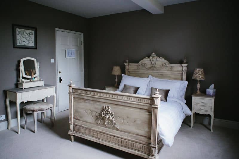 Image by <a class="text-p3" href="http://www.jadeosbornephotography.com" target="_blank">Jade Osborne Photography</a>.