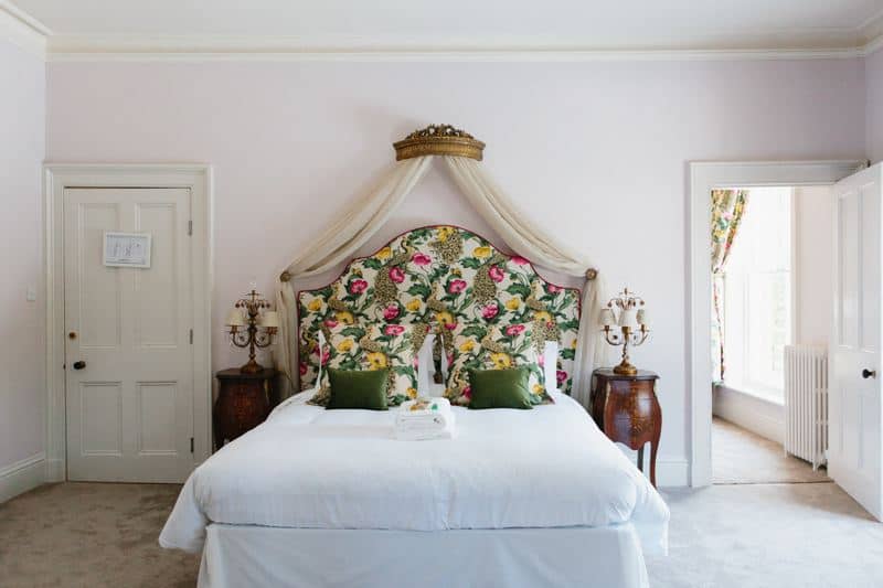 Image by <a class="text-p3" href="http://www.jadeosbornephotography.com" target="_blank">Jade Osborne Photography</a>.