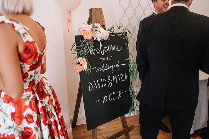 Image by <a class="text-p3" href="http://jasonmarkharris.com" target="_blank">Jason Mark Harris Wedding Photography</a>.
