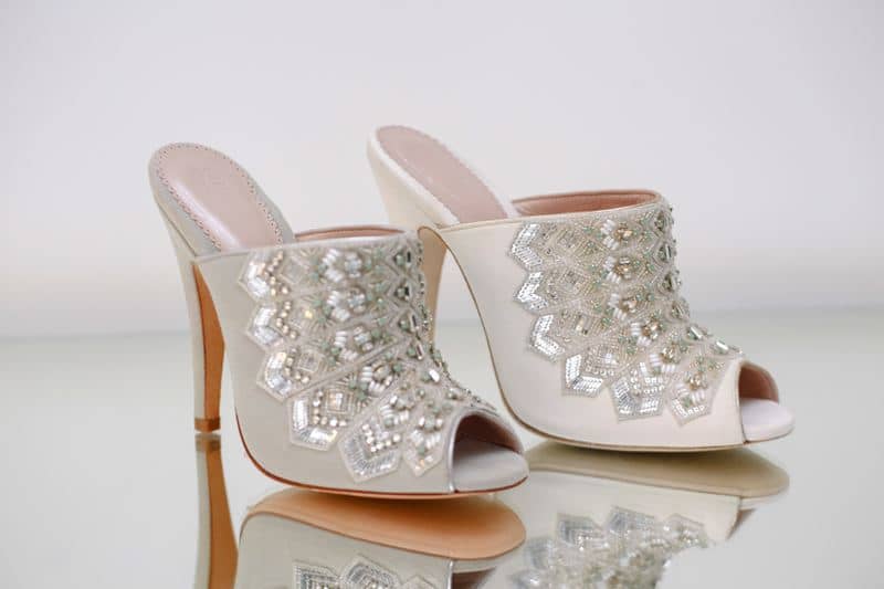 Image by <a class="text-p3" href="https://www.clairegraham.co" target="_blank">Claire Graham Photography</a>.