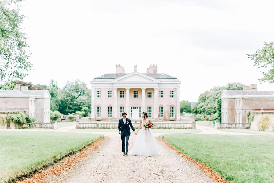 Image by <a class="text-p3" href="https://www.charlottewisephotography.co.uk" target="_blank">Charlotte Wise Fine Art Photography</a>.