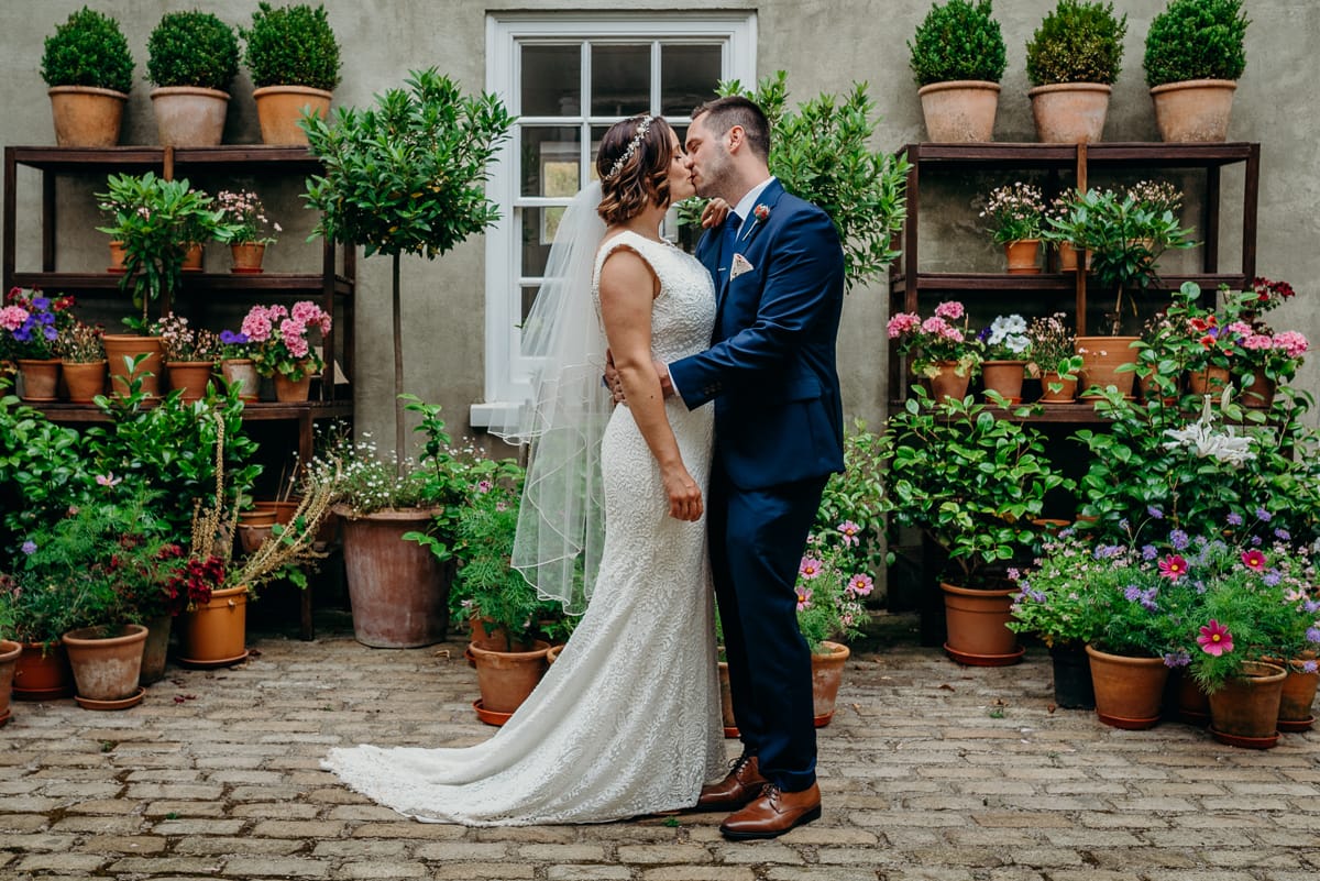 Image by <a class="text-p3" href="http://www.clarekinchinphotography.co.uk" target="_blank">Clare Kinchin Photography</a>.