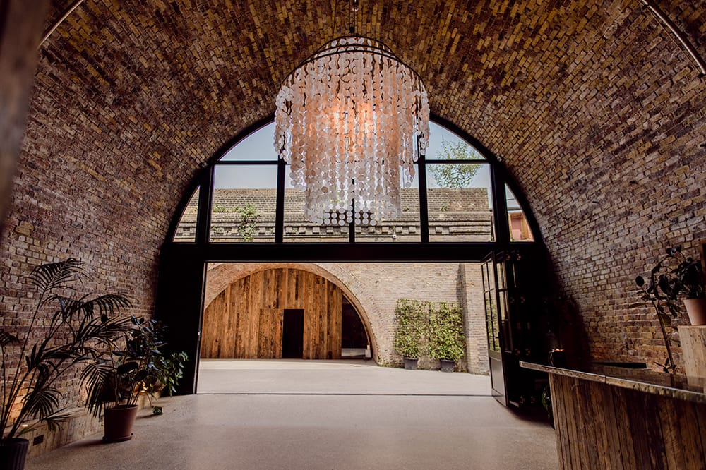 Image by <a class="text-p3" href="http://www.joshgooding.co.uk" target="_blank">Josh Gooding Photography</a> at 100 Barrington.