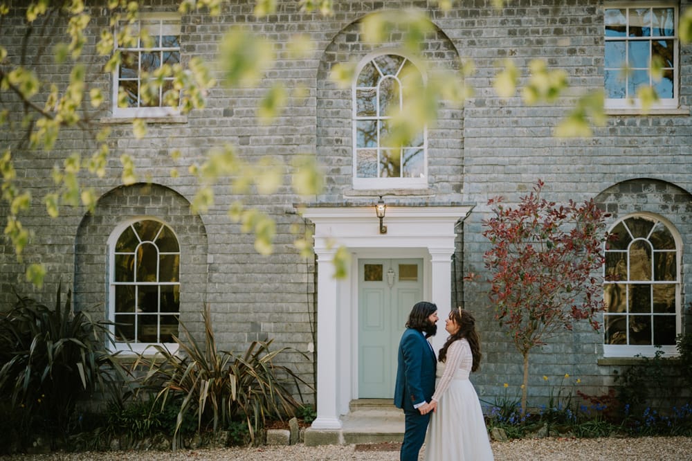 Image courtesy of <a class="text-p3" href="https://cocoweddingvenues.co.uk/coco_listing/treseren/" target="_blank">Treseren</a>.