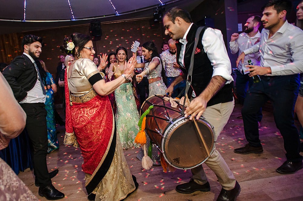 Image by <a class="text-p3" href="http://www.racheljonesphotography.co.uk" target="_blank">Rachel Jones Photography</a>.