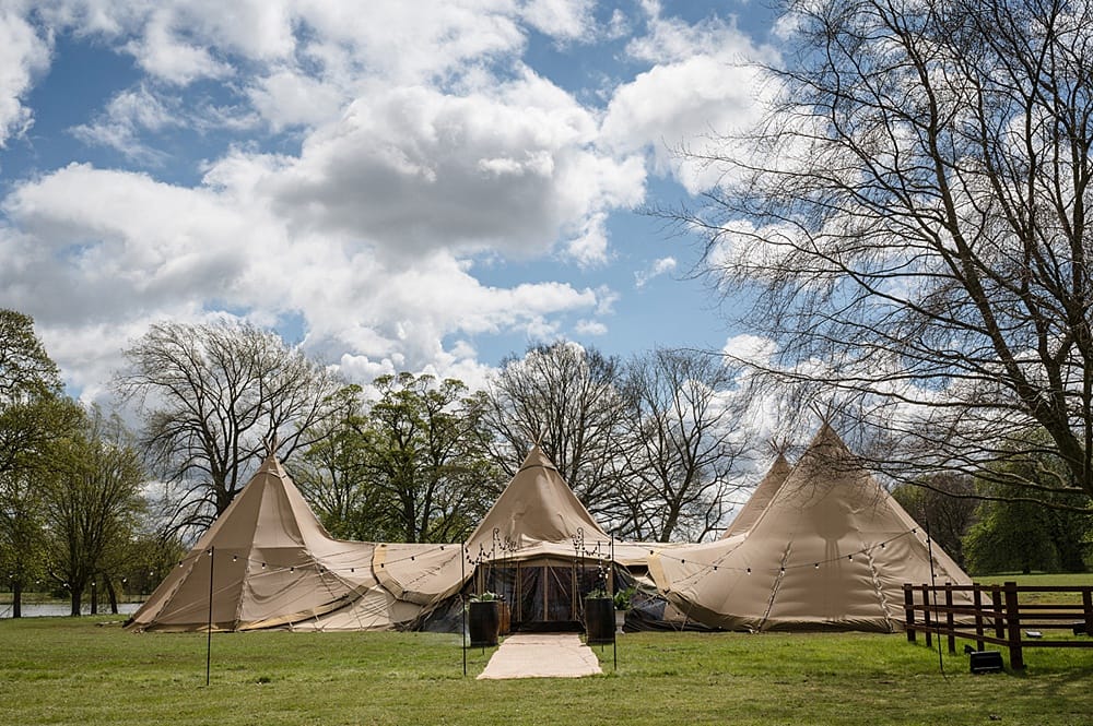 Image by <a class="text-p3" href="https://www.sarahvivienne.co.uk" target="_blank">Sarah Vivienne Photography</a>.