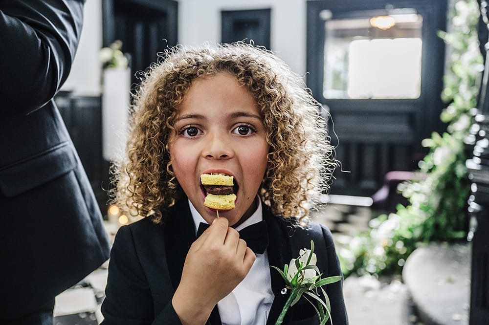 Image by <a class="text-p3" href="http://peterboroughweddingphotography.co.uk" target="_blank">Daniel Ackerley Photography</a>.