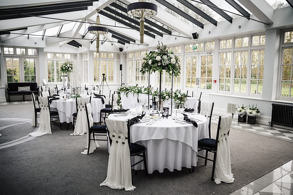 Image by <a class="text-p3" href="http://peterboroughweddingphotography.co.uk" target="_blank">Daniel Ackerley Photography</a>.