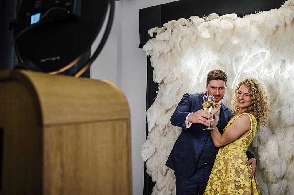 Image by <a class="text-p3" href="http://peterboroughweddingphotography.co.uk" target="_blank">Daniel Ackerley Photography</a>.