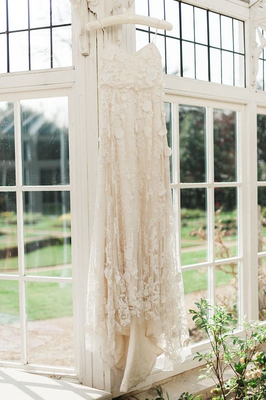 Image by <a class="text-p3" href="http://www.katenielen.com" target="_blank">Kate Nielen Photography</a>.