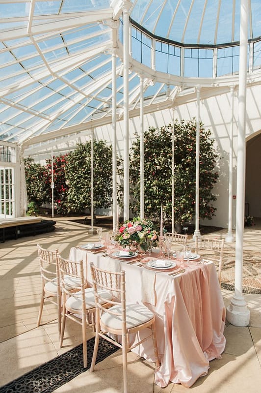Image by <a class="text-p3" href="http://www.katenielen.com" target="_blank">Kate Nielen Photography</a>.