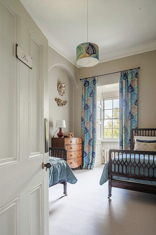 Image by <a class="text-p3" href="http://www.newforeststudio.com" target="_blank">New Forest Studio</a>.